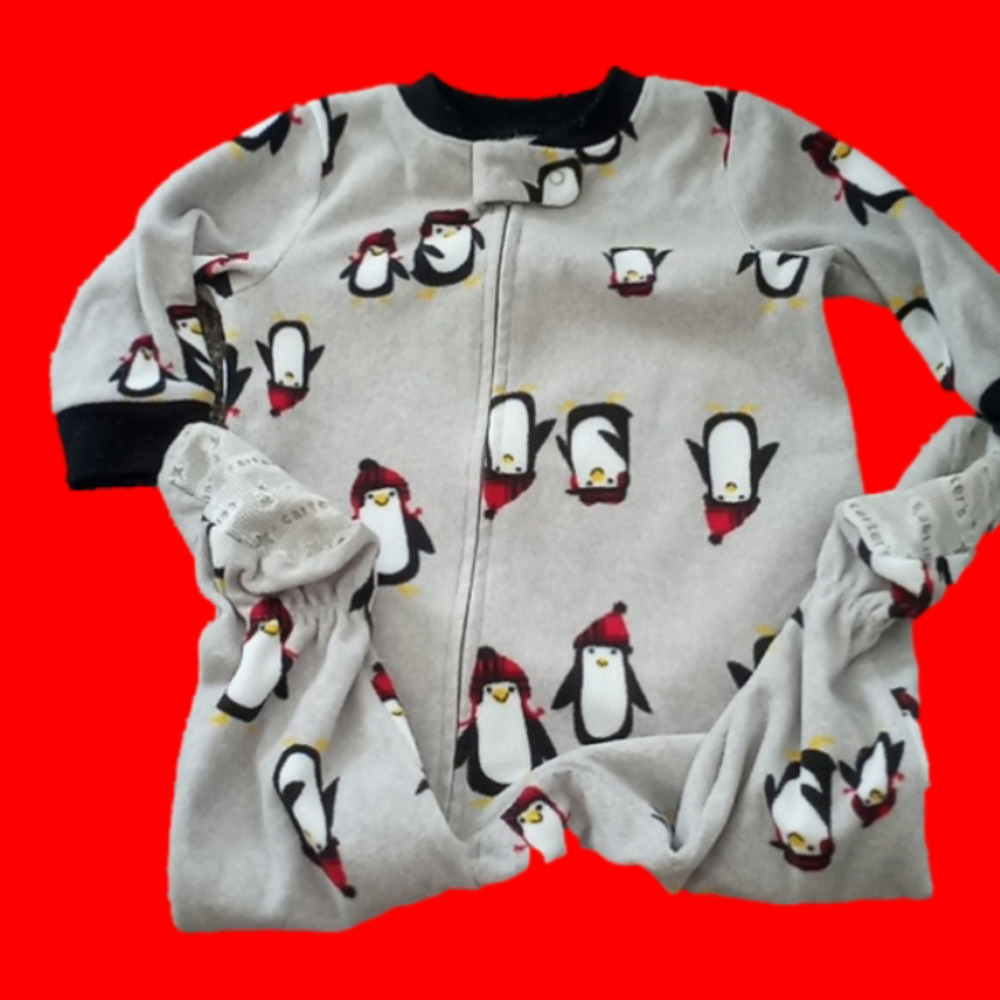 Carter's  Sleeper Size 12 mos.